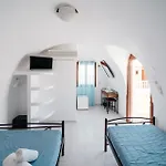 Hotel apartamentowy Dima Perissa (Santorini)