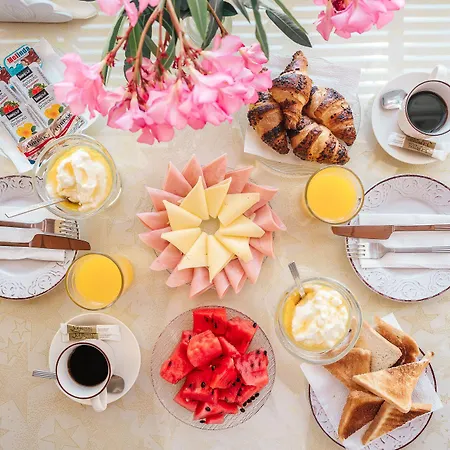 Zuma Apartmanhotel Perísza