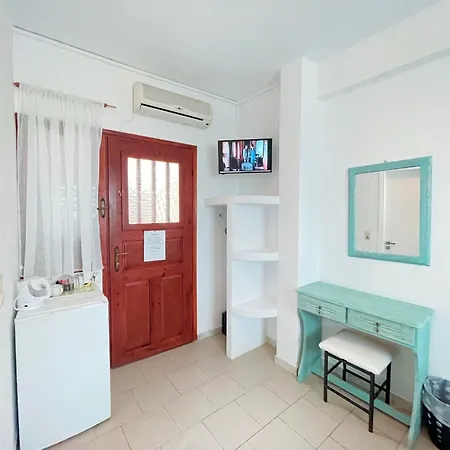 Zuma Apartmanhotel Perísza