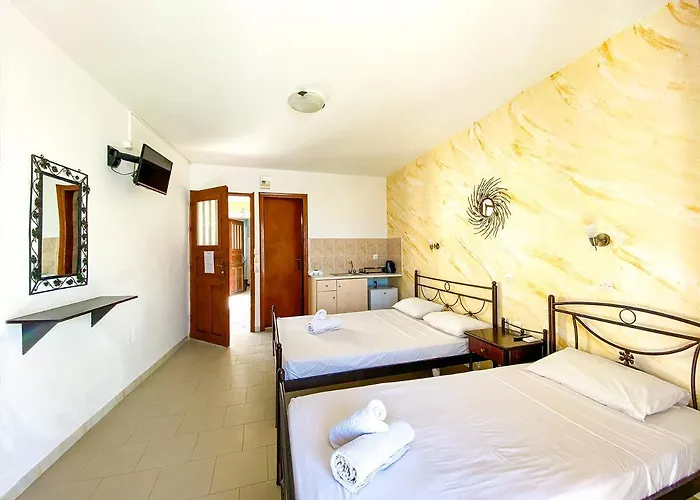 Aparthotel Dima Perissa (Santorini)