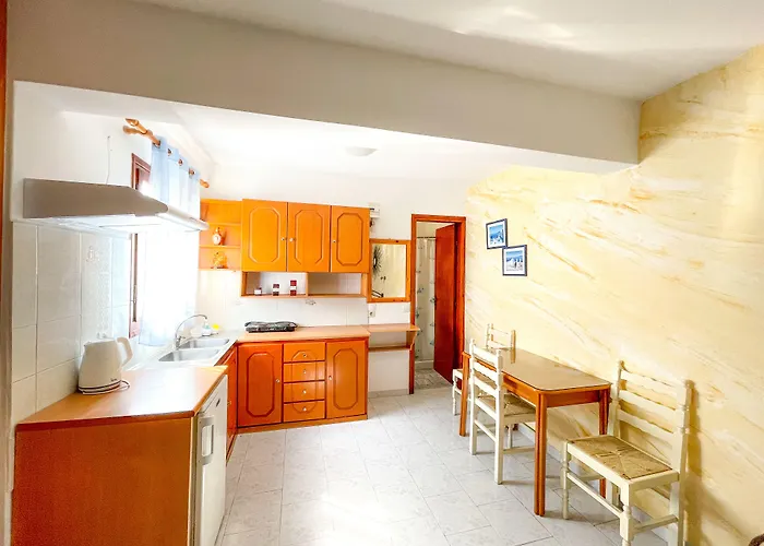 ヴィラ　ディミトリス